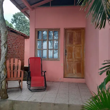 Hostel Los Chocoyos Merida Exterior photo